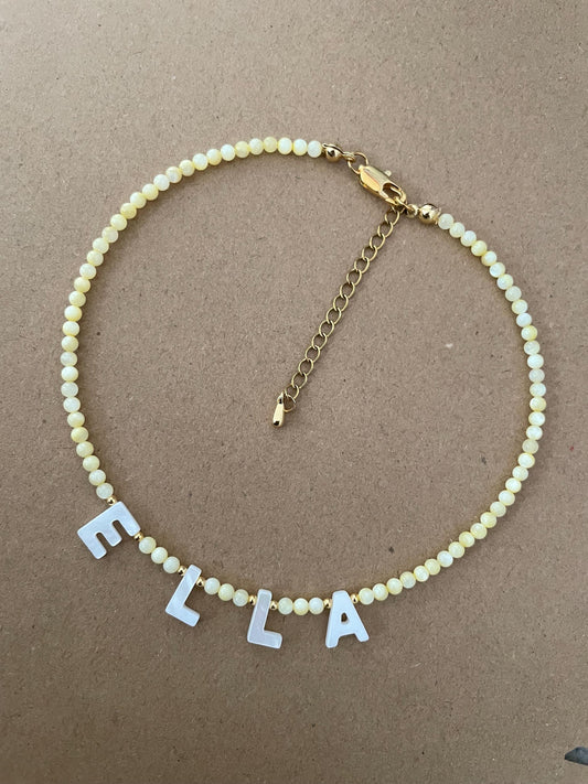 Butter yellow natural beads with mother of Pearl letter name necklace, kids beaded name necklace, gift idea for toddlers, Easter gift basket