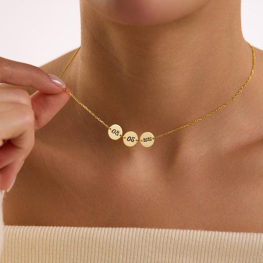 Personalized Gold Necklace with Custom Date, Minimalist Gold Date Necklace, Engraved Gold Disc Pendant, Gift For Anniversary Wife