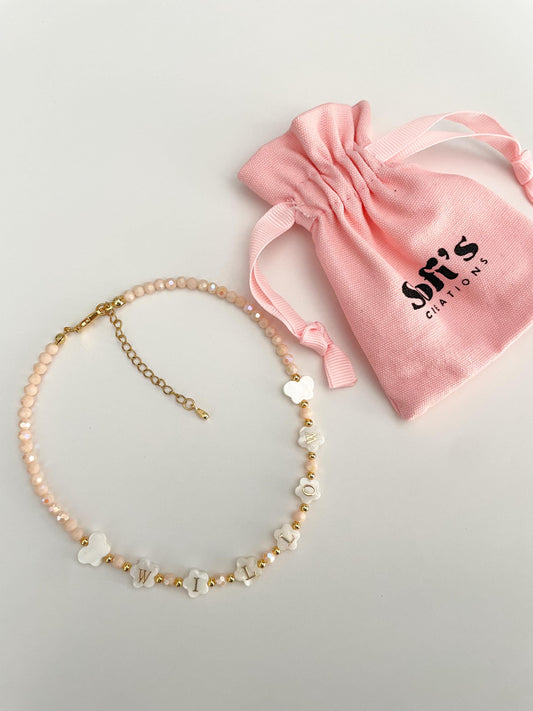 kids FLOWER shaped name necklace, mother of Pearl letter name necklace, kids bright beaded necklace, birthday gift ideas for toddlers