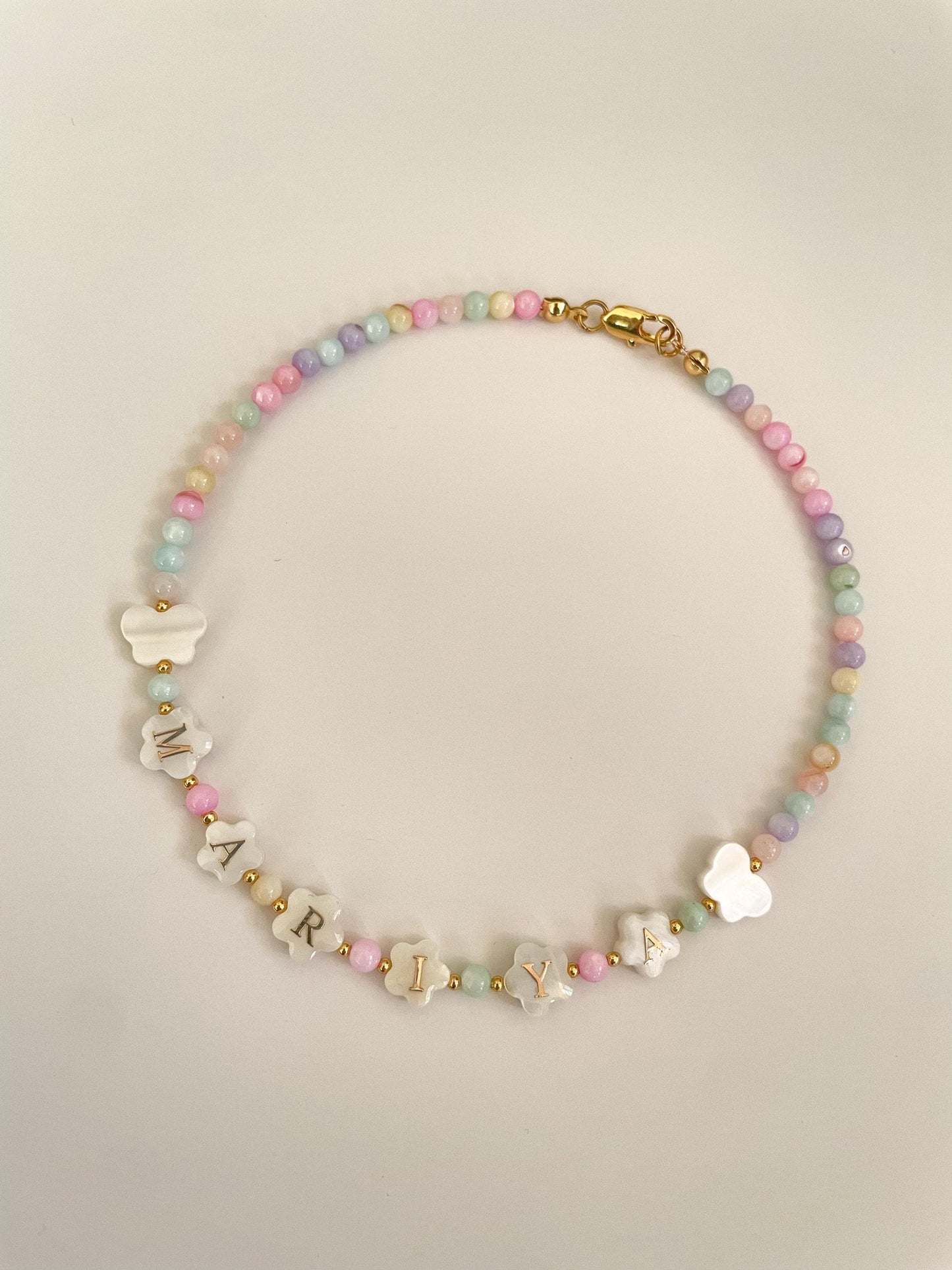 Colorful flower shaped name necklace for kids, mother of Pearl letter name necklace, girls bright beaded necklace, gift idea for toddlers,