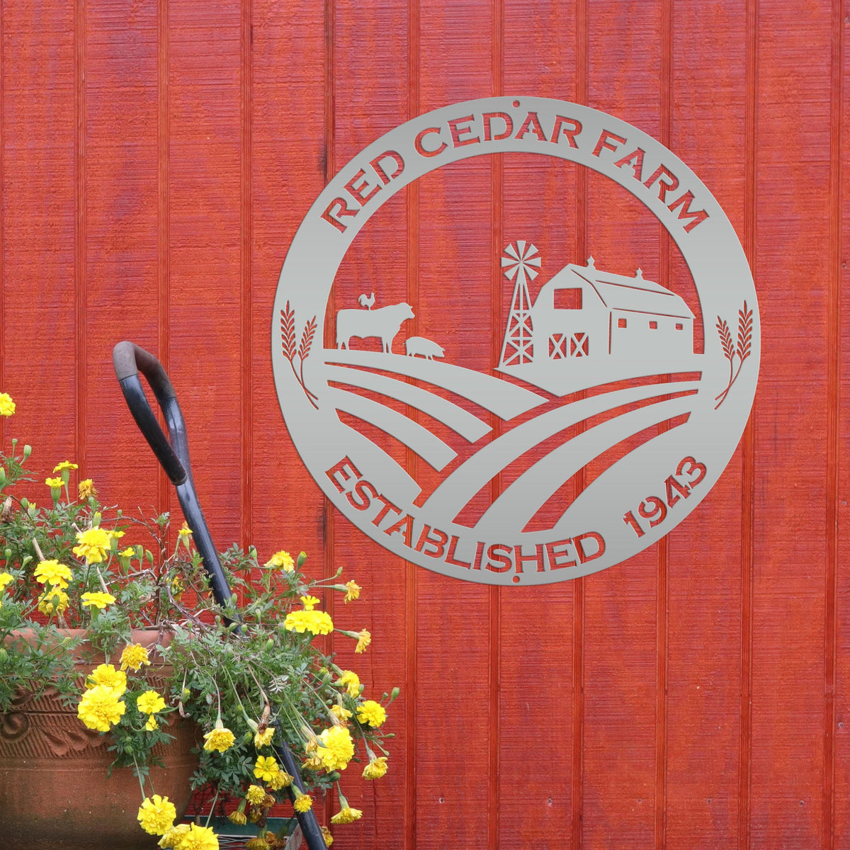 Round Custom Farm Sign With Established Date Metal Sign