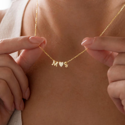 Gold Heart Necklace with Initials, Personalized Letter Necklace, Dainty Initial Necklace, Christmas Gift, Gift for her, Minimalist Necklace