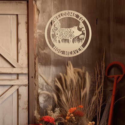 Metal Pig Sign- Rustic Farmhouse Decor - Custom Wall Hangings - Personalized Farmers Gift - Charming Outdoor Front Porch Decor