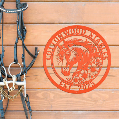 Metal Horse Sign with Custom Name - Unique Horse Stable Art - Personalized Wall Hanging - Charming Farmhouse Decor - Gift for Her