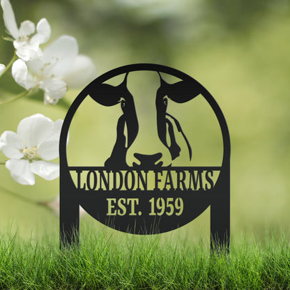 Cow Farm Yard Stake, Family Name and Established Year Lawn Sign, Cattle Business Signage, Rustic Home Decor, Steer Farming Small Business