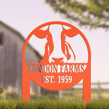 Cow Farm Yard Stake, Family Name and Established Year Lawn Sign, Cattle Business Signage, Rustic Home Decor, Steer Farming Small Business
