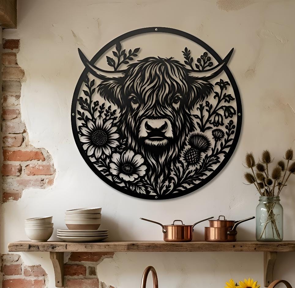Highland Cow Metal Wall Art, Round Floral Cow Sign With Wildflowers, Rustic Farmhouse Kitchen Decor Gift