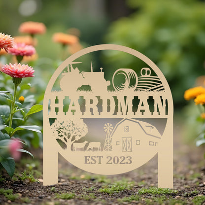 Farm Sign Metal Yard Stake, Customizable Outdoor Gift, Lawn Decoration with Cows and Hay Fields, Livestock Small Business Signage Idea