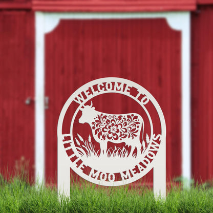 Rustic Floral Cow Yard Art - Personalized Metal Stake - Flower Farm Animal Sign - Unique Farmhouse Decor - Custom Lawn Stakes - Gift for Her